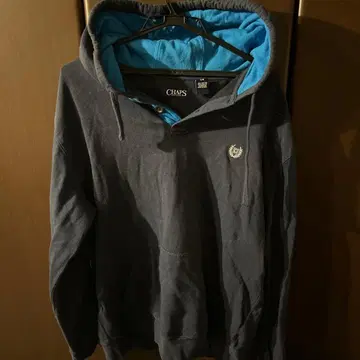 CHAPS 후드 부착 후드티 그레이/파랑