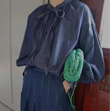 machatt 마차트 데님 리본 블라우스 인디고