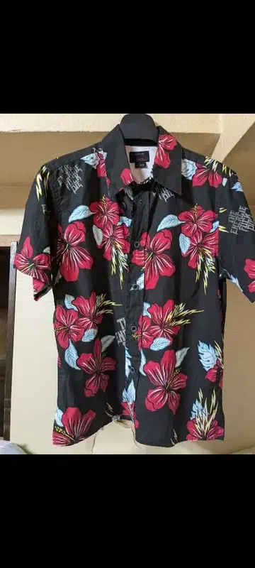 세리자와 타마오 하와이안 셔츠 야마다 타카유키 크로우즈 ZERO