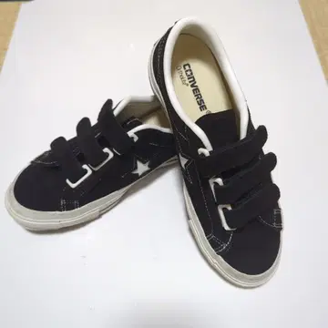 CONVERSE 블랙 벨크로 스니커즈