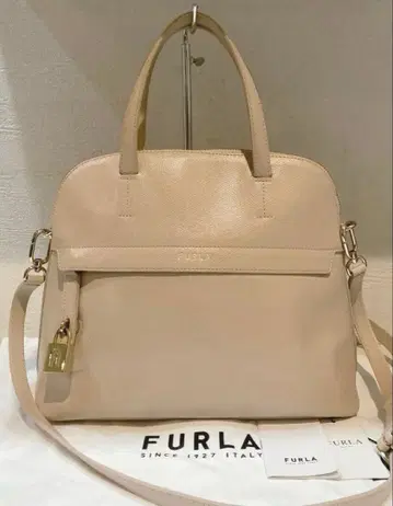 [새상품급] FURLA 신형 파이퍼 M 핸드백 2way 베이지