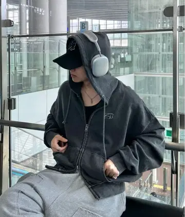 ADAMASTE 더블 지퍼 후디 그레이 짧은 기장 미사용 새상품