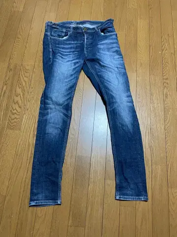 ZARA MAN 스키니 데님 UR 46 USA 36