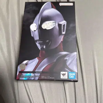 진골조제법 S.H.Figuarts 울트라맨