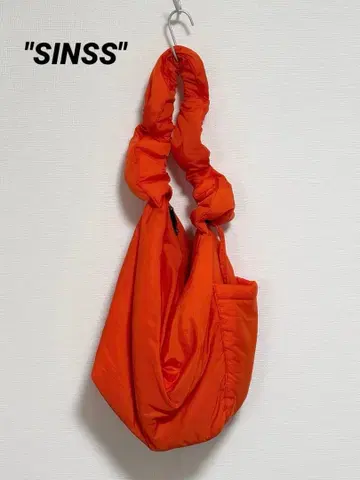 [ 완판템 ] [ SINSS ] 나일론 개더 숄더백