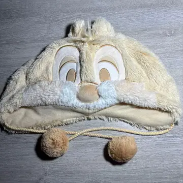 디즈니 칩과 데일 팬캡 카스타드 크림색