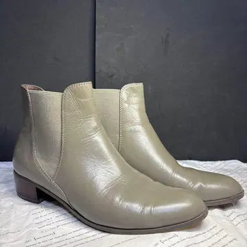 이탈리아제 천연 가죽 그레이 가죽 사이드 고어 부츠 중간 힐