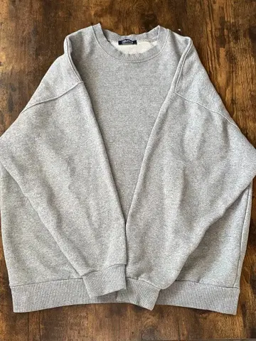 그레이 오버 사이즈 크루넥 맨투맨