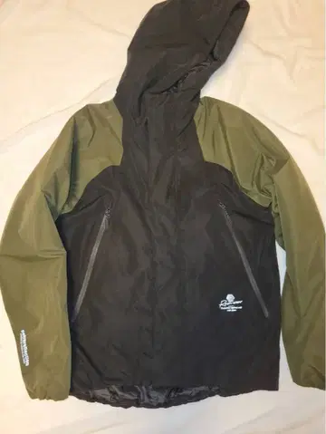 워크맨 AEGIS 우비 방한 자켓 사이즈 L 블랙/카키