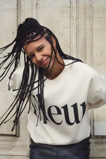 새상품 에이치앤엠 H&M 프린트 스웻셔츠 속기모 트레이닝복