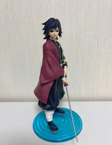 토미오카 기유 피규어