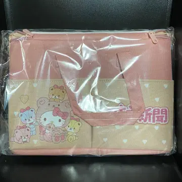 헬로키티 딸기신문 645호 콜라보레이션 큰 포켓 포함 바스켓