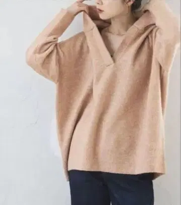 noble 니트 후드티