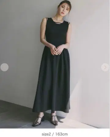 COCODEAL 블랙 슬리브리스 원피스