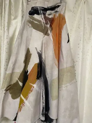 아트풍 추상 패턴 롱 스커트 (아메리빈티지)