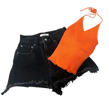 마우지 오렌지 탱크탑과 블랙 숏팬츠 세트