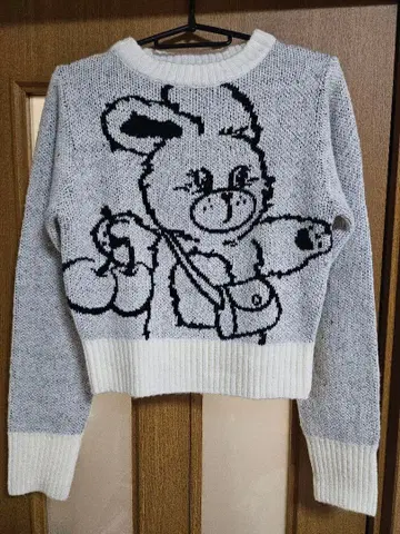 1회 착용 워뇽 착용 KIRSH 니트