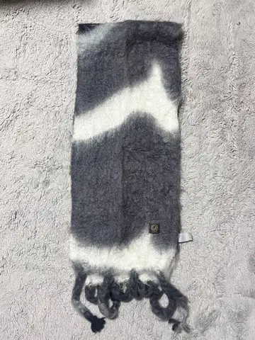 mantas ezcaray 모헤어 머플러