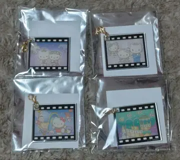 산리오 퓨로랜드 메모리즈 아크릴 참 2