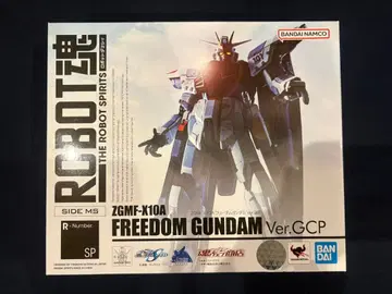 ROBOT혼 프리덤 건담 Ver GCP