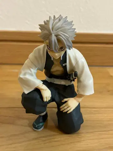 귀멸의 칼날 쵸코노세 프리미엄 피규어 시나즈가와 사네미