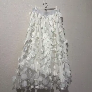 SHEIN 플라워 모티브 화이트 롱 플레어 스커트 꽃무늬