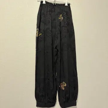 자수 블랙 캐주얼 팬츠 루즈핏 홈웨어