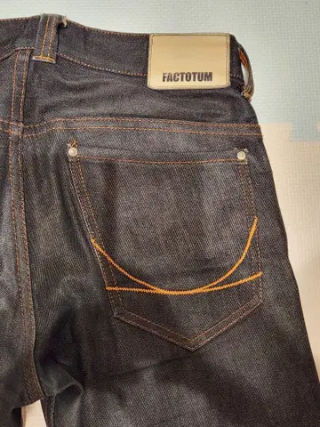 FACTOTUM 팩토탐 스트레이트 데님