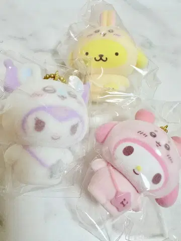 치이카와 산리오 플로키 마스코트 폼폼푸딩 쿠로미 마이멜로디
