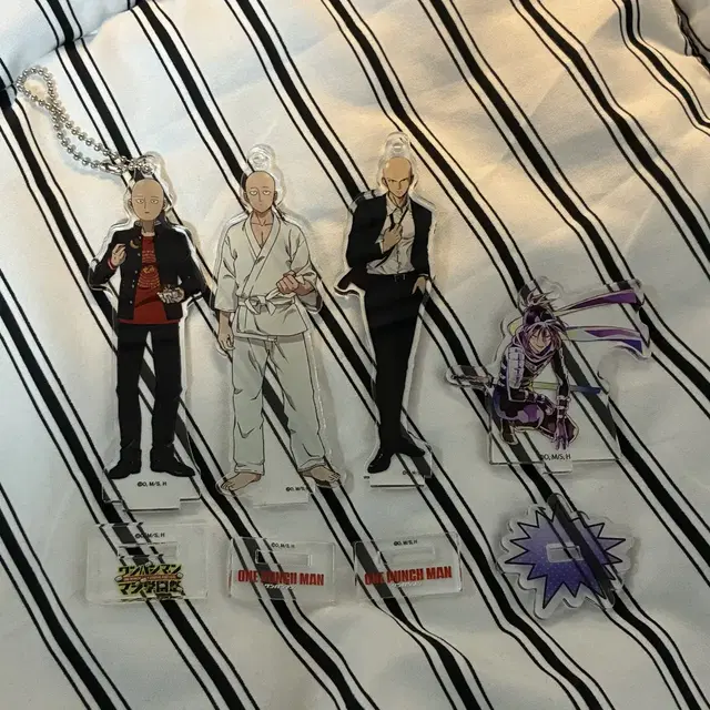 원펀맨 사이타마 음속의 소닉 아크릴 스탠드