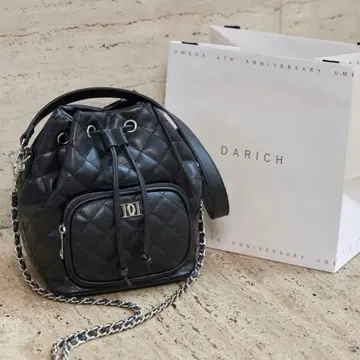 DARICH 퀼팅 블랙 숄더백