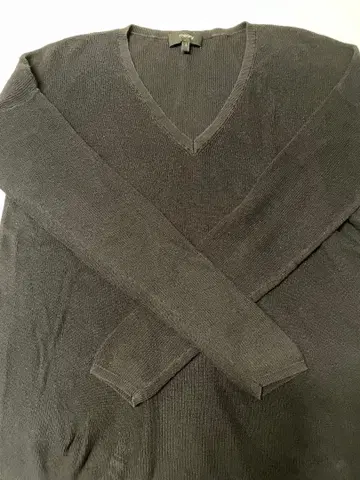 Theory 블랙 V넥 스웨터 사이즈 38