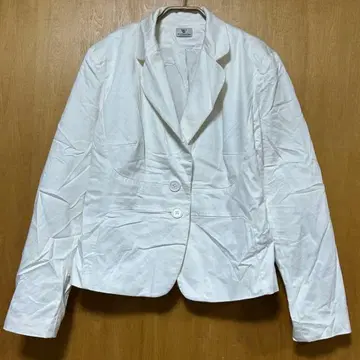 WORTHINGTON 화이트 테일러드 자켓