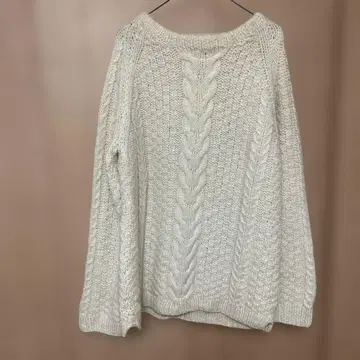 화이트 니트 가디건