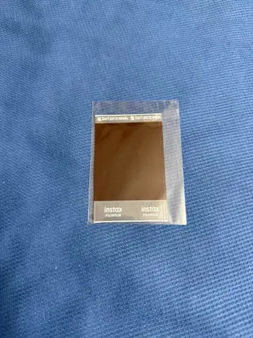 이오키 마오 친필 사인 폴라로이드