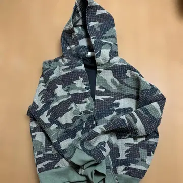 EVDR 카모 패턴 후드 부착 후드티