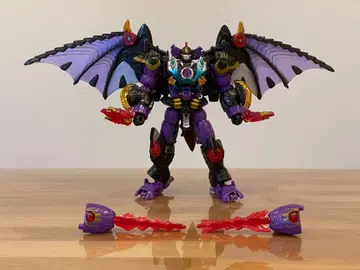 카 로봇 기가트론