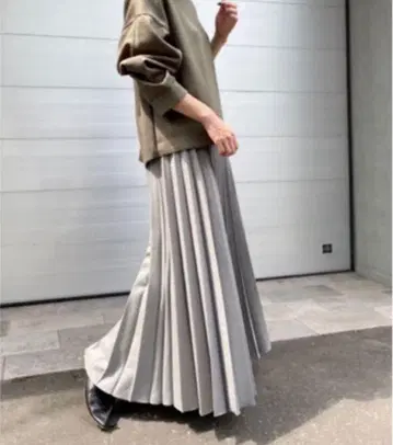 플로렌트 플리츠 스커트