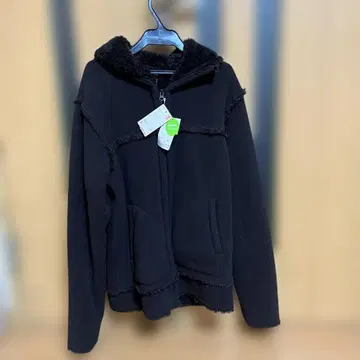 유니클로 무스탕 플리스 후드티 L 사이즈 다크 브라운