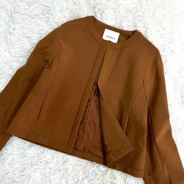 컨디션 최상 ANAYI 아나이 노카라 자켓 포멀 브라운 36