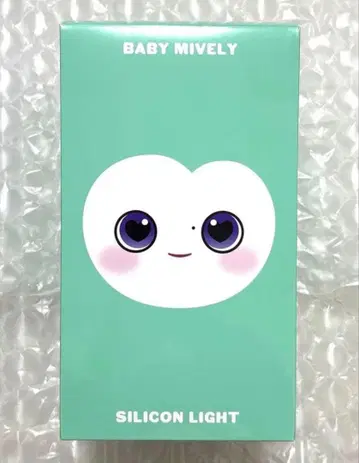 TWICE BABY LOVELY 실리콘 라이트 미나 MINA