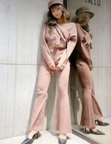 선착순 GYDA 상의 플레어 팬츠 셋업