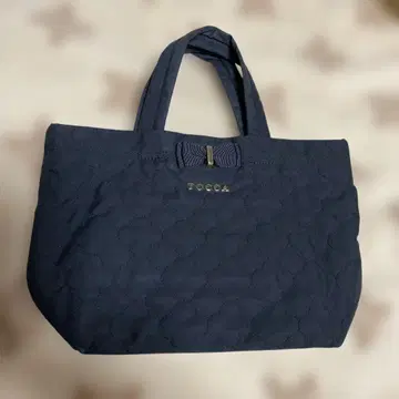 TOCCA 네이비 퀼팅 토트백 새상품급