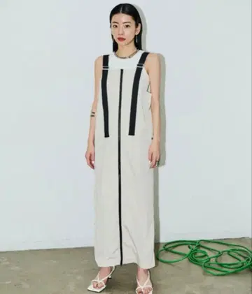 a [새상품급] AIC. 원피스 살로펫 지퍼 롱 숄더 벨트