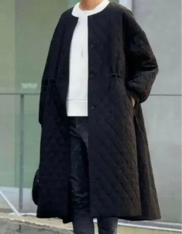 BEARDSLEY 비어즐리 퀼팅 플레어 코트 블랙