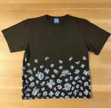 포켓몬 T셔츠 우츠로이드