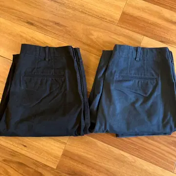 UNIQLO U 와이드핏 치노 2개 세트