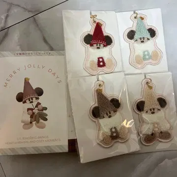 디즈니 크리스마스 릴린린 키체인 4개 컴플리트