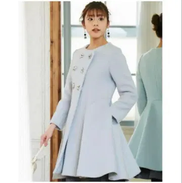 비쥬 장식 코트 코트 원피스 이중직 비버 핏앤플레어 코트