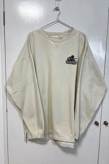 White Mountain Traders GLADIATORS 맨투맨